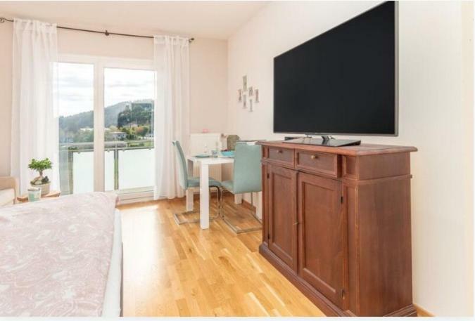 Charmantes Apartment Am Faaker See ファアーク・アム・ゼー エクステリア 写真